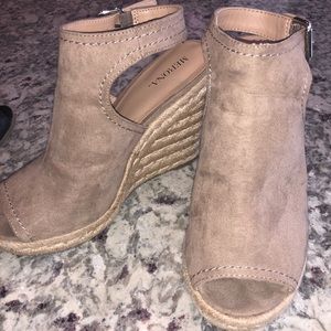 SOLD OUT Merona suede peep toe wedge bootie